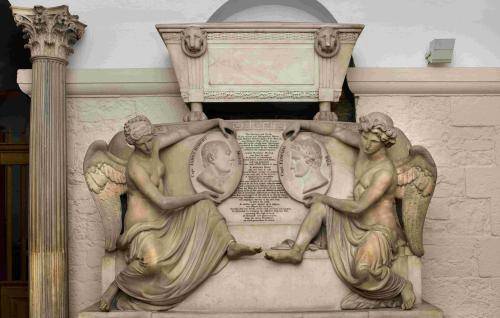 Monument to James Mosse and Edward Riou